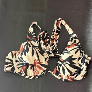 Shade & Shore Black and Orange Bikini Top